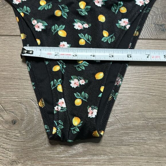 Victoria’s Secret Brazilian Cut‎ Black Lemon Two Piece Bikini Swimsuit Medium - Picture 10 of 14